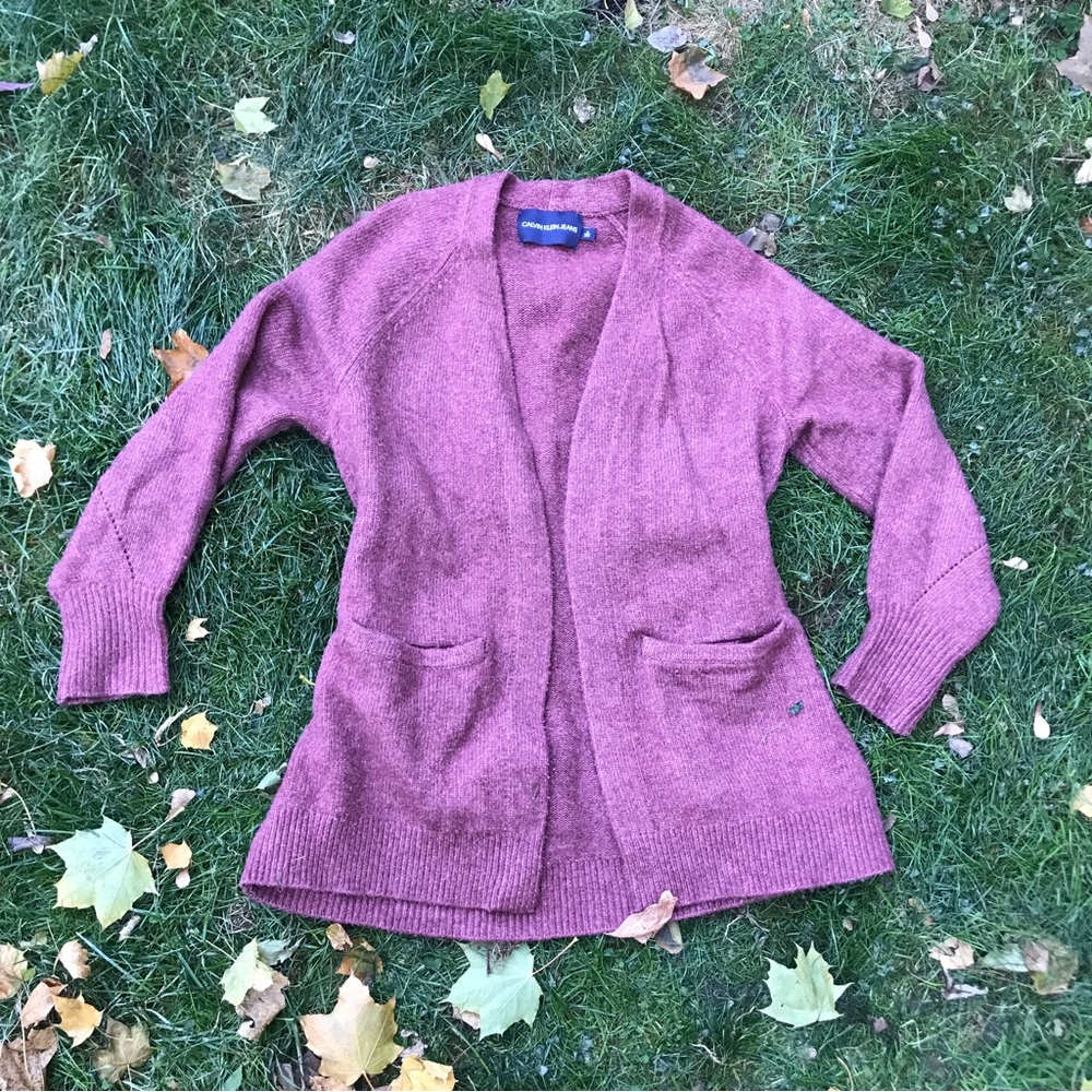 Coziest oversized Calvin Klein pink cardigan